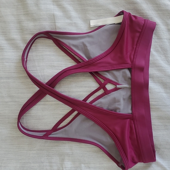 Victoria's Secret Sports Bras - Picture 3 of 7